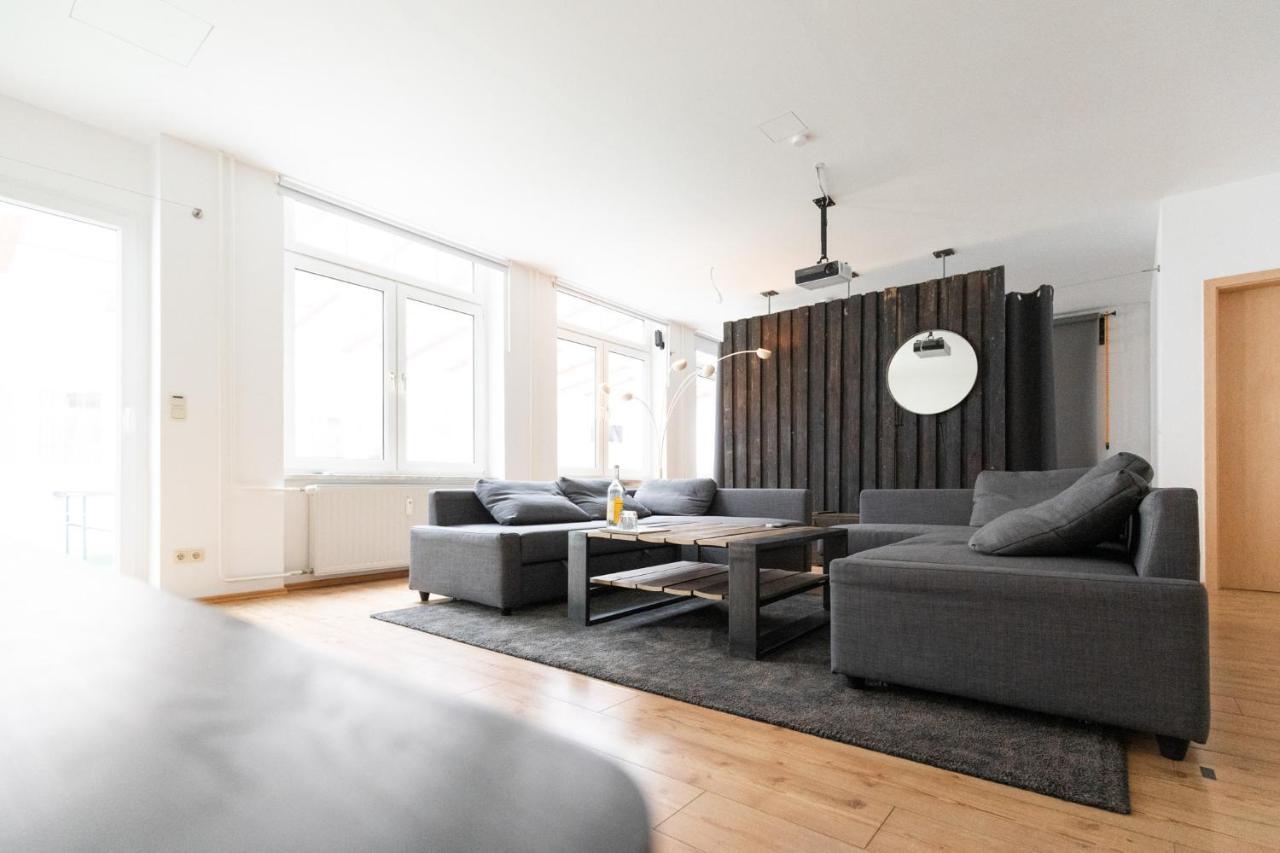 Altbau-Studio 230m² mit Wintergarten bis 10 Pers. Erfurt Buitenkant foto