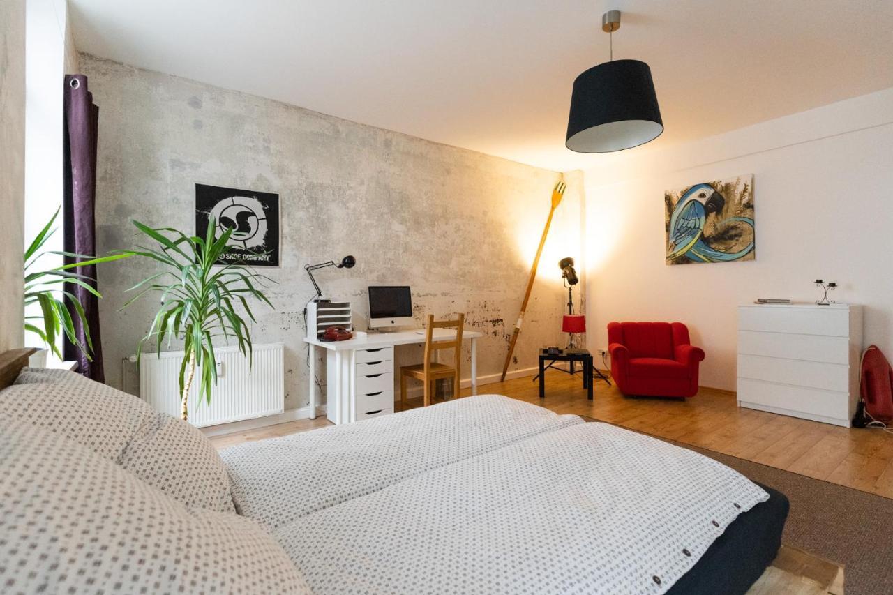 Altbau-Studio 230m² mit Wintergarten bis 10 Pers. Erfurt Buitenkant foto