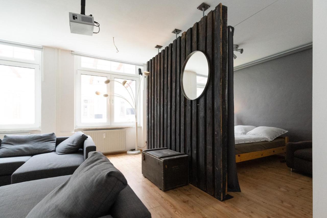 Altbau-Studio 230m² mit Wintergarten bis 10 Pers. Erfurt Buitenkant foto