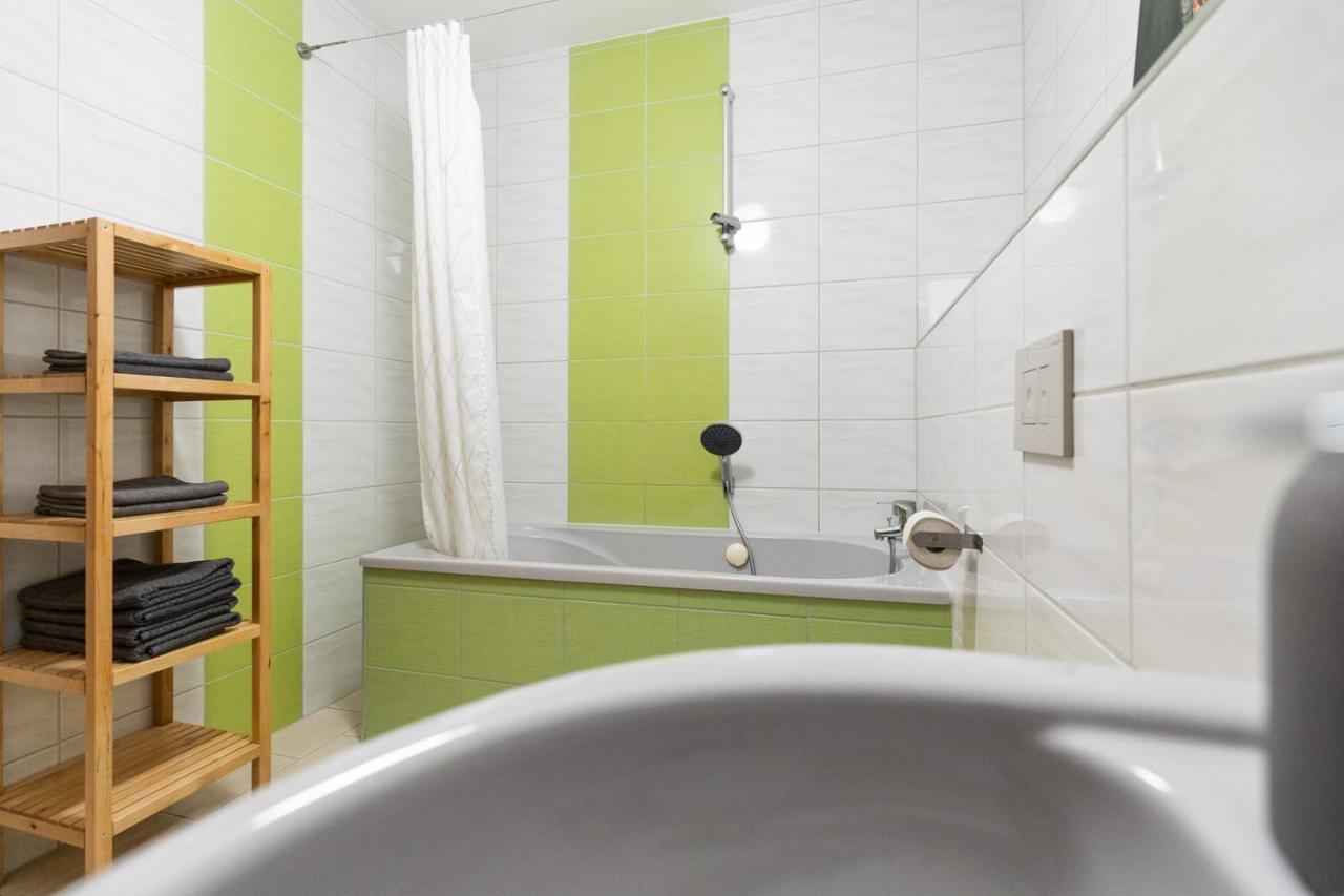 Altbau-Studio 230m² mit Wintergarten bis 10 Pers. Erfurt Buitenkant foto